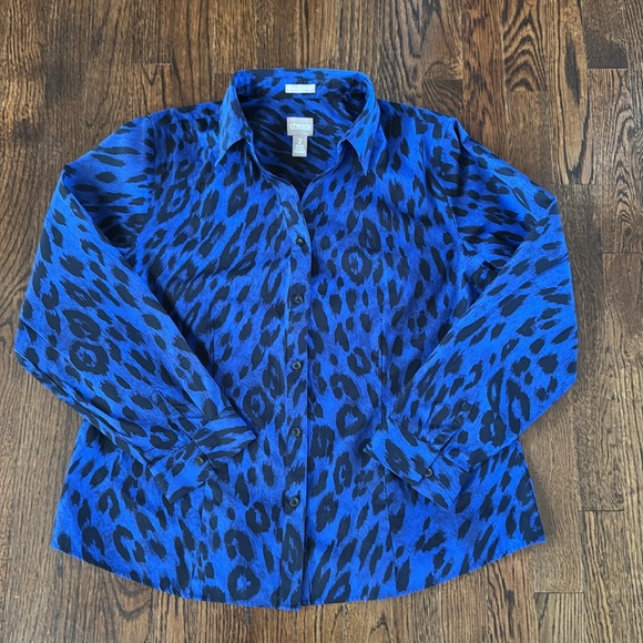 CHICO’S Blue & Black Leopard Print Women's Top / Blouse Sz L (Chico’s 2) - Picture 7 of 15